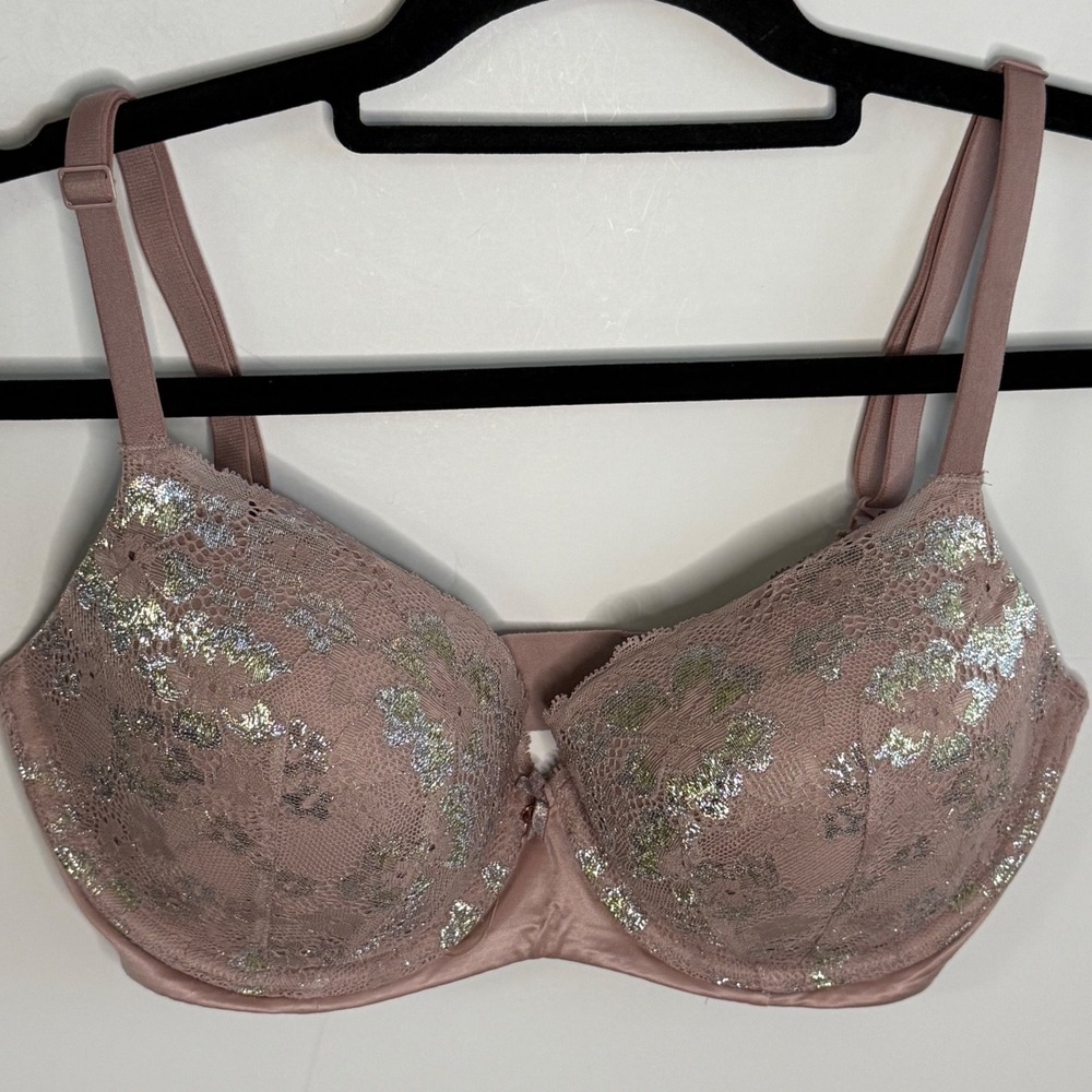 Victorias Secret Body By Victoria Lined Demi Bra 32DDD Mauve Silver Metallic‎